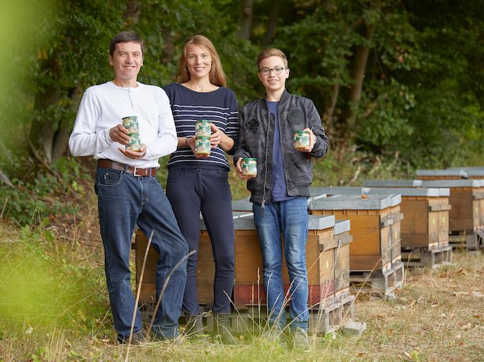 Die Bienenversteher: Familie Curic liefert Honig in Bioland-Qualität