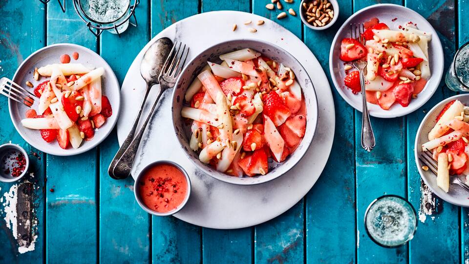 Spargel-Erdbeer-Salat Spargel-Erdbeer-Salat