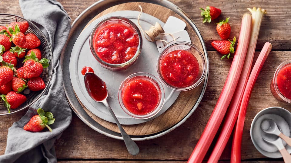 Erdbeer-Rhabarber-Marmelade Erdbeer-Rhabarber-Marmelade